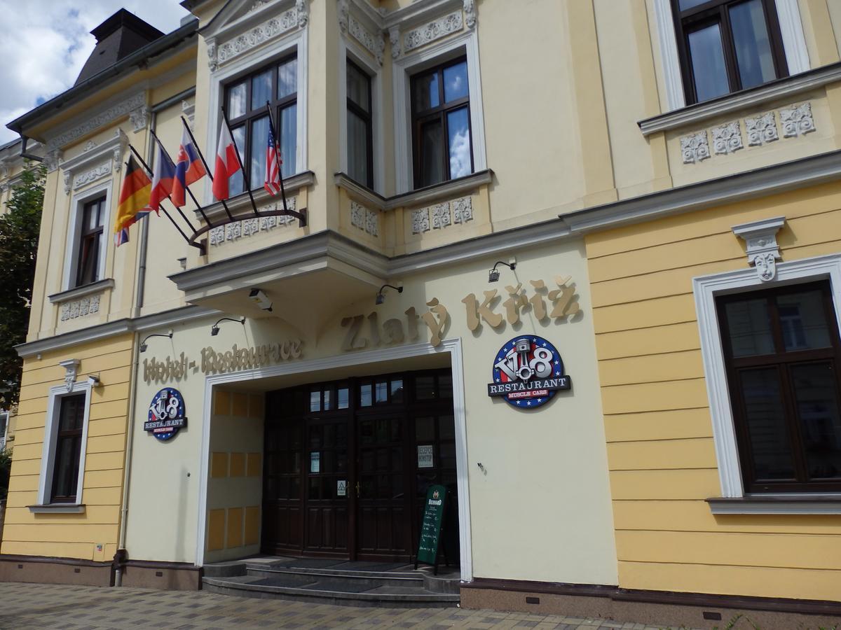 Hotel Zlaty Kriz Cieplice Zewnętrze zdjęcie